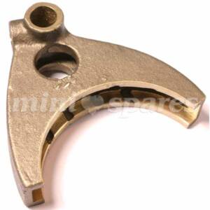 HORQUILLA SELECTORA 3ª/4ª (CAJA REMOTA) - 3 y 4 SYNCHRO. SKU 22A610