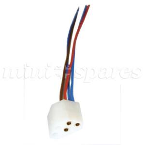 RAMAL - CONECTOR HEMBRA SWITCH LUCES/ELECTROVENTILADOR (TODOS 976 EN ADELANTE). SKU PM07