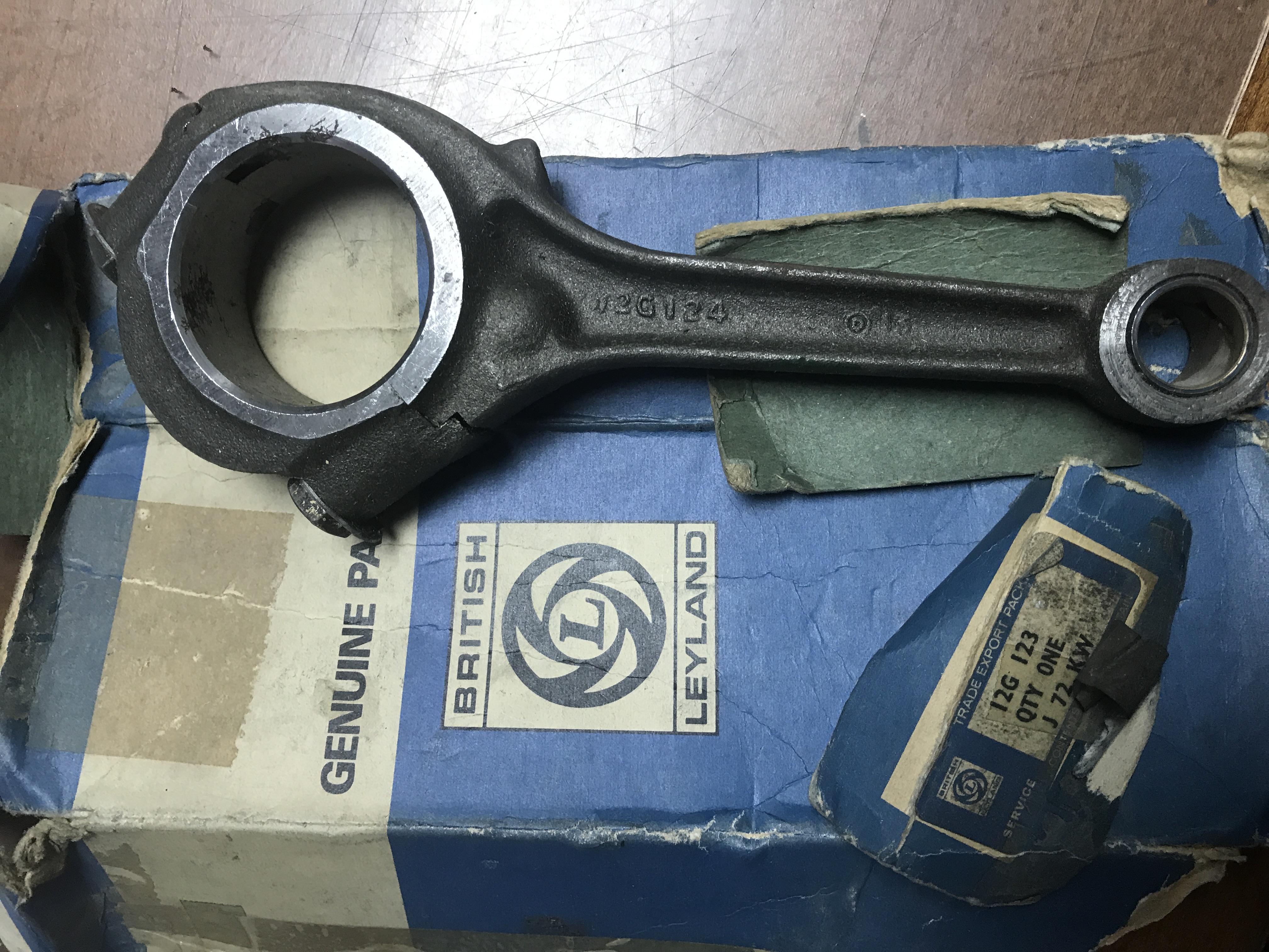 BIELA PASADOR FLOTANTE 998/1098cc (c/u) (cilindros 2 y 4). SKU 12G123